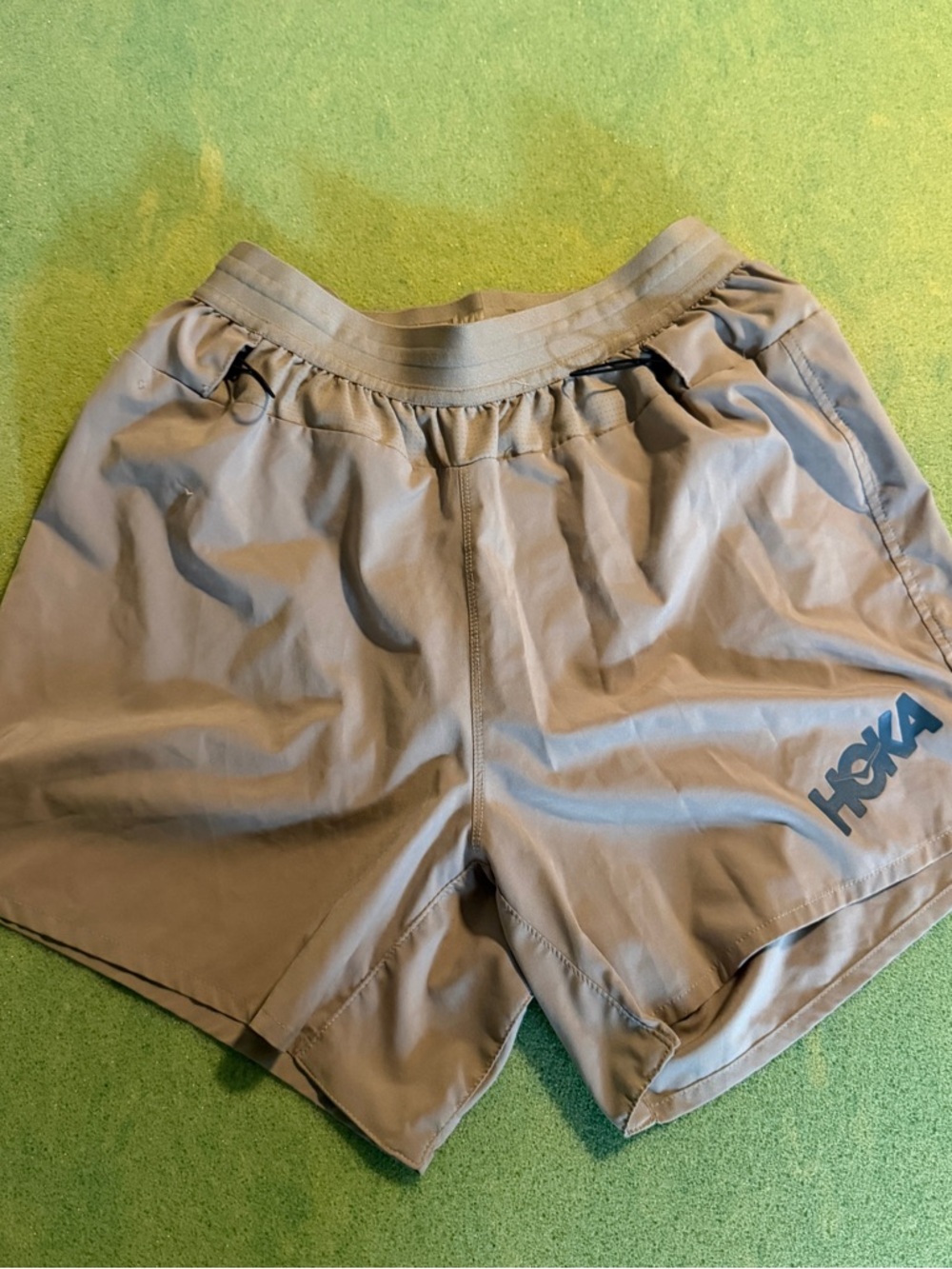 HOKA Men's Medium Lot: 1 Lightweight Running Shorts, 4 Running Shirts & 2 T-Shir